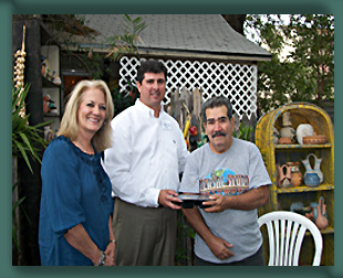 BW2011volunteers_framedgreen